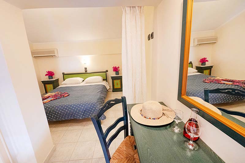 Milos Maisonette Apartments | Villa Maria | Poros Island