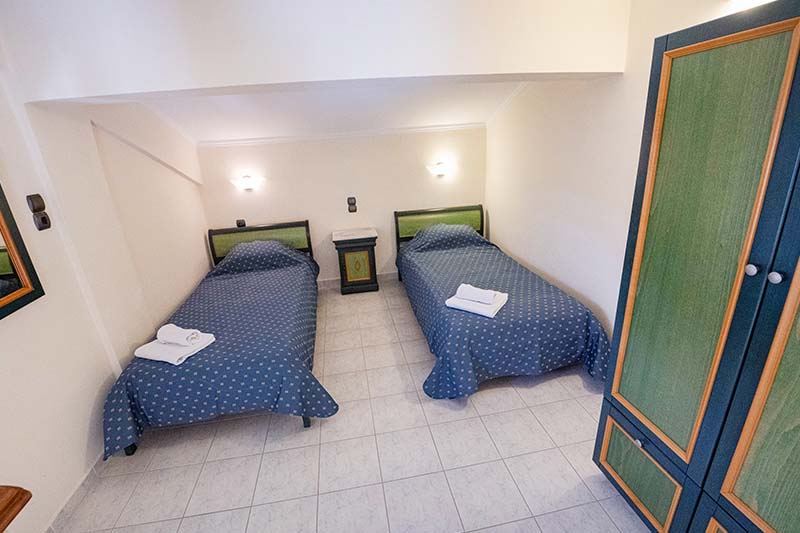Thira Maisonette Apartments | Villa Maria | Poros Island