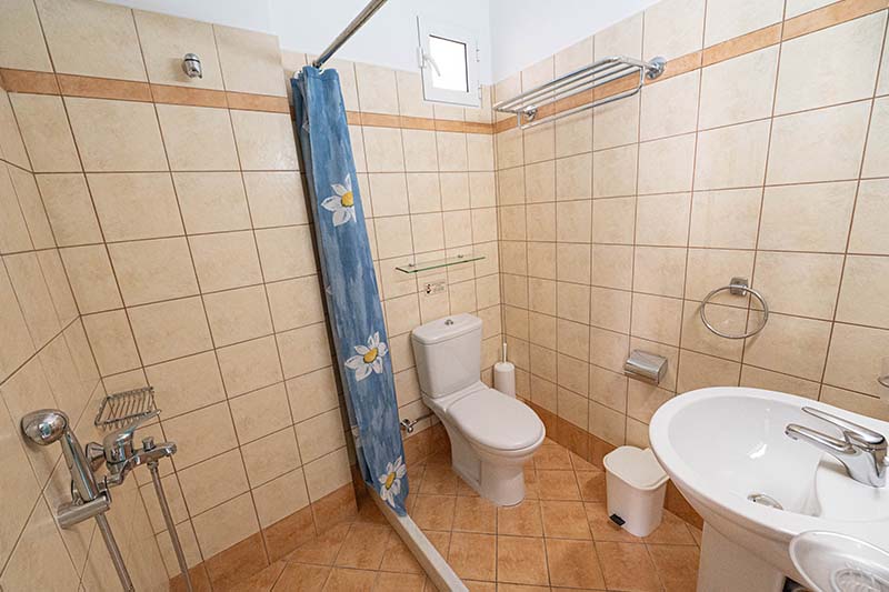 Tilos Studio Apartments | Villa Maria | Poros Island
